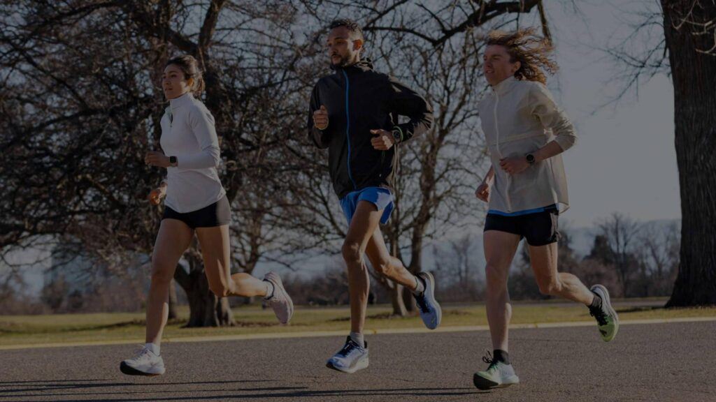 Amazfit Performance Series_Three People Running